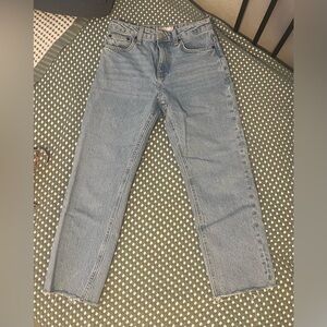 Topshop Petite Cropped Straight Leg Jeans W25L28